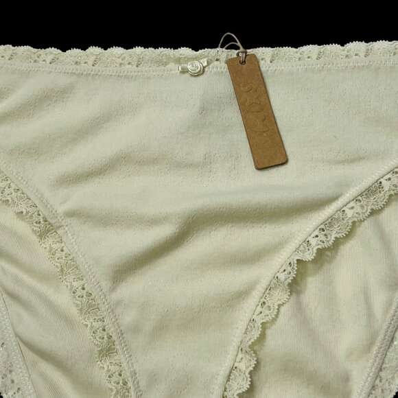 SKIMS Lace Pointelle Cheeky Brief Bone 3X‎ - Picture 4 of 12
